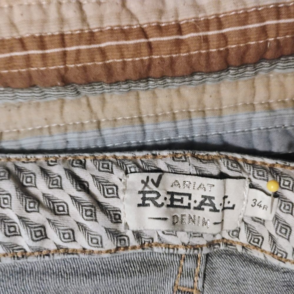 Ariat jeans - Picture 3 of 6